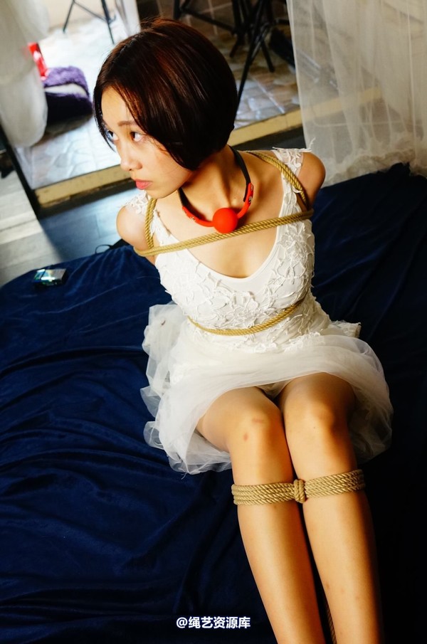 dk13美束馆 - 9.16-小仙儿白婚纱-D130P 第 93 张图片