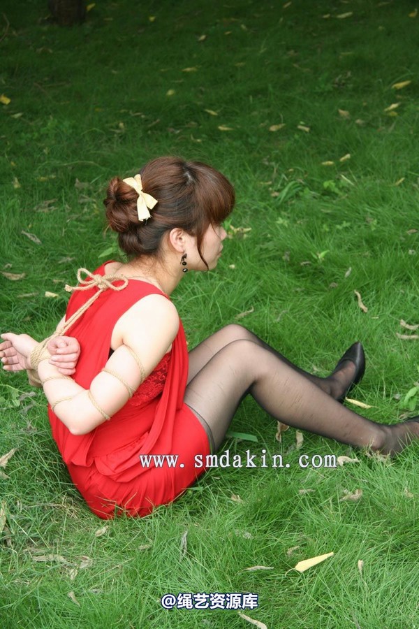 锐度主张 - 2009年第38期捆绑图（2009.8.3）模特：月儿 第 33 张图片