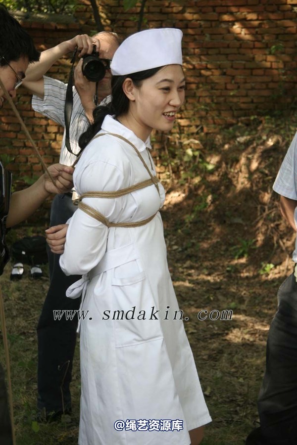 锐度主张 - 云若护士装吊模特：云若 第 57 张图片