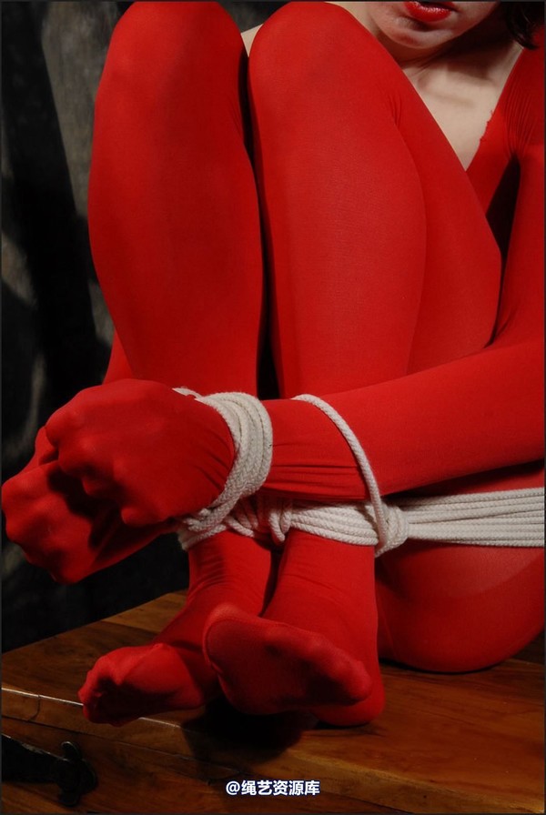 simplytied - Fawnya red encasement 第 28 张图片