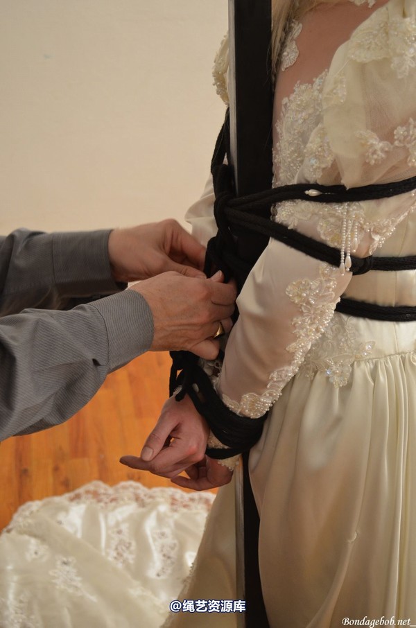 bondagebob - Martina Warren Bride 第 60 张图片