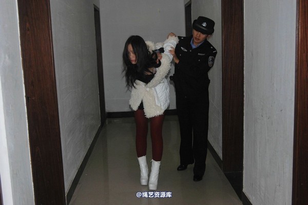 mj影视 - 安娜抓捕2013-04-13 第 29 张图片