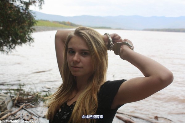 cuffedoutdoors - cod292 第 2 张图片
