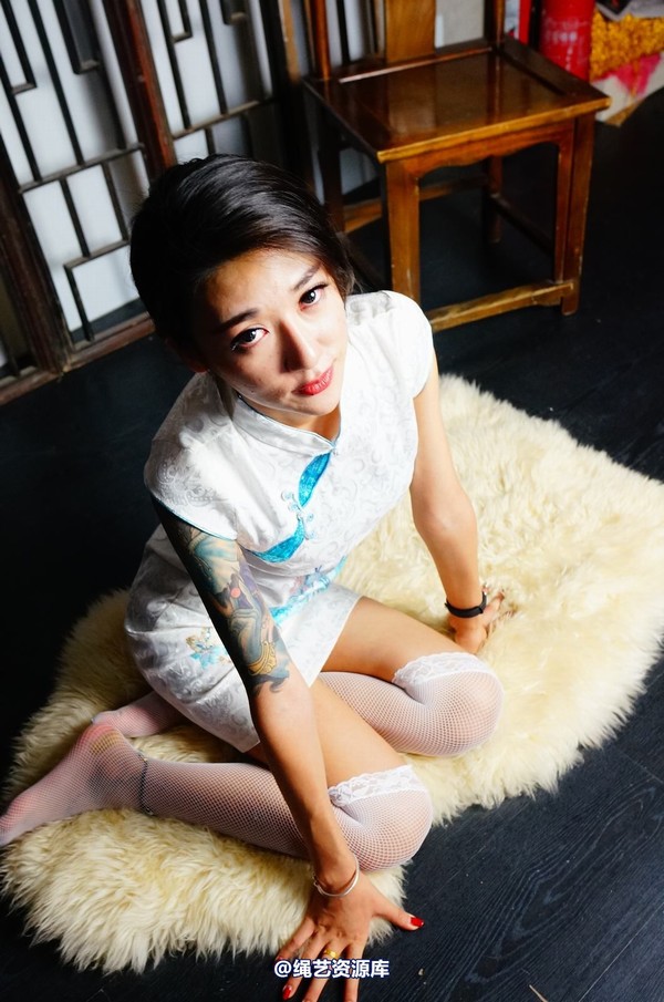 dk13美束馆 - 9.19-红袖白旗袍B-110P 第 81 张图片