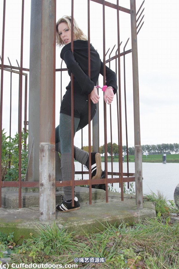 cuffedoutdoors - cod428 第 89 张图片