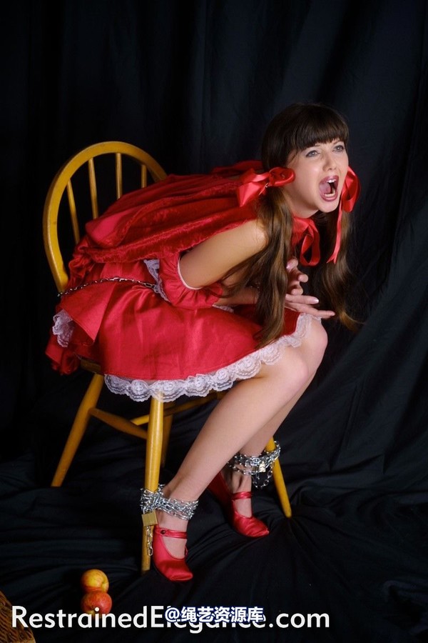restrainedelegance - Red Riding Hood 第 65 张图片