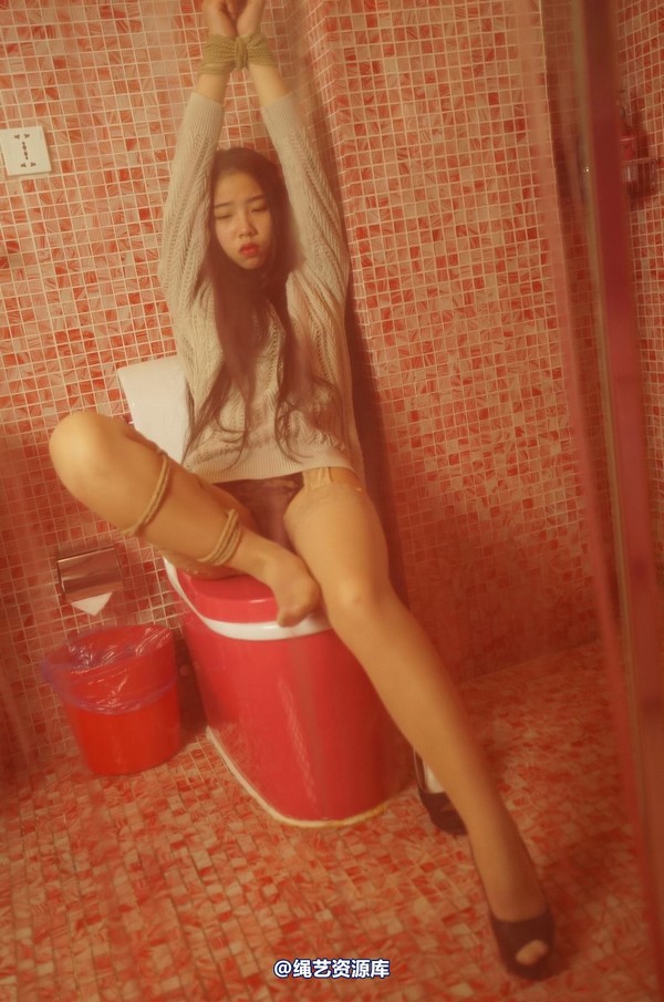 dk13美束馆 - 11.15-娃娃灰毛衣A-190P 第 176 张图片