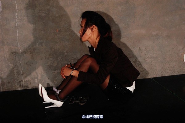 mj影视 - 倾心罪恶红唇2 第 48 张图片