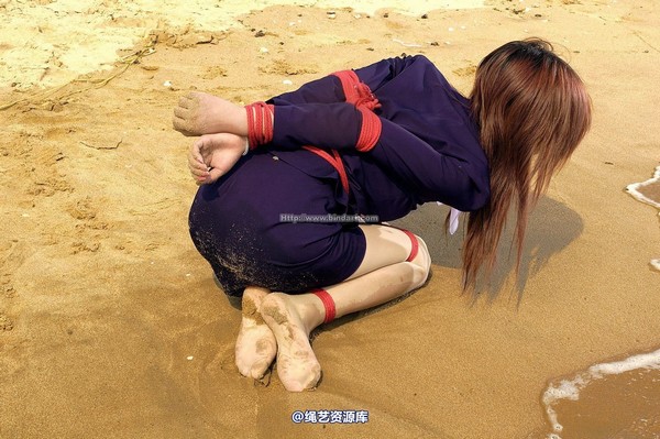 丽柜美束 - 2006-10-31 第 7 张图片
