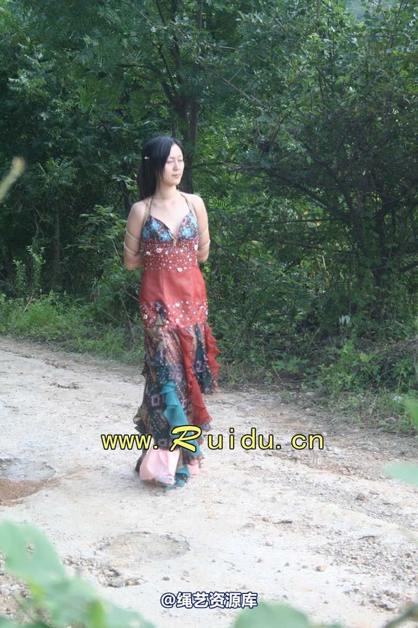 锐度主张 - 20070818第29期 宝宝草地漫舞图片 第 74 张图片