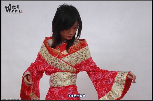 唯美之家 - 2008-11-20雯雯汉服 第 1 张图片