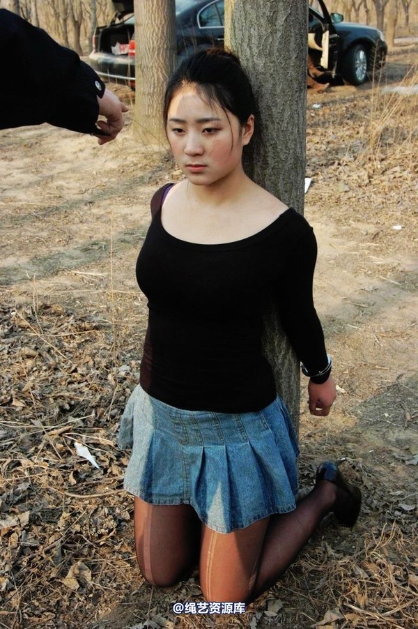 mj影视 - 2013-3-4陈沫踏青 黑丝美女最终的不归路 第 245 张图片