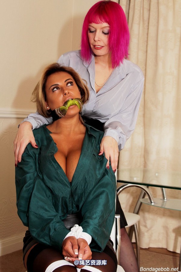 bondagebob - Katie T and Temptress Kate You'll never guess who I've t... 第 36 张图片