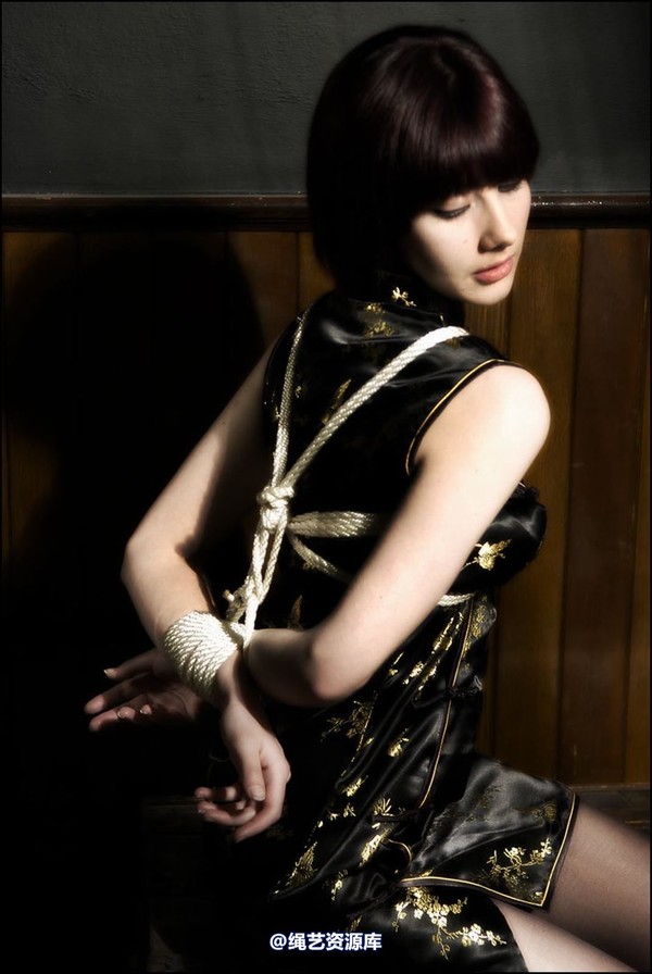 simplytied - Mirror look 第 10 张图片