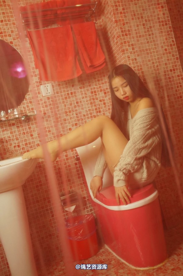 dk13美束馆 - 11.15-娃娃灰毛衣A-190P 第 126 张图片