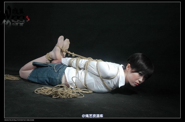 唯美之家 - 08-05-14新模特1 第 85 张图片