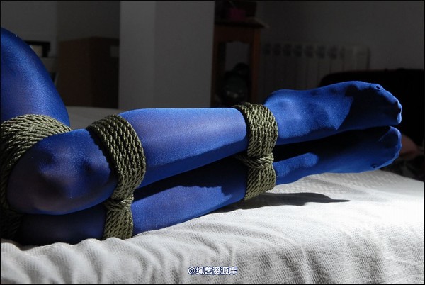 simplytied - Shiny blue in Spain 第 33 张图片
