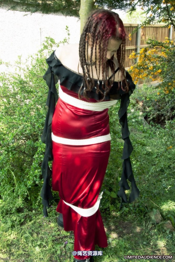 limitedaudience - 2011 beckykat nature bound 2 第 8 张图片