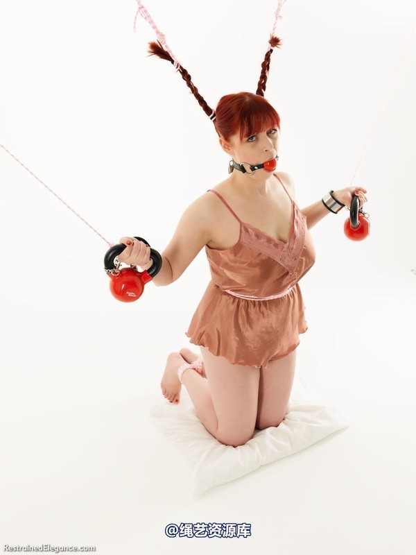 restrainedelegance - Pigtail Predicament 第 18 张图片