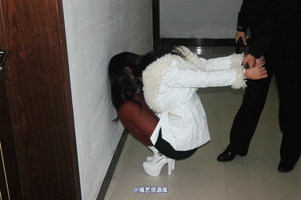mj影视 - 安娜抓捕2013-04-13 第 16 张图片