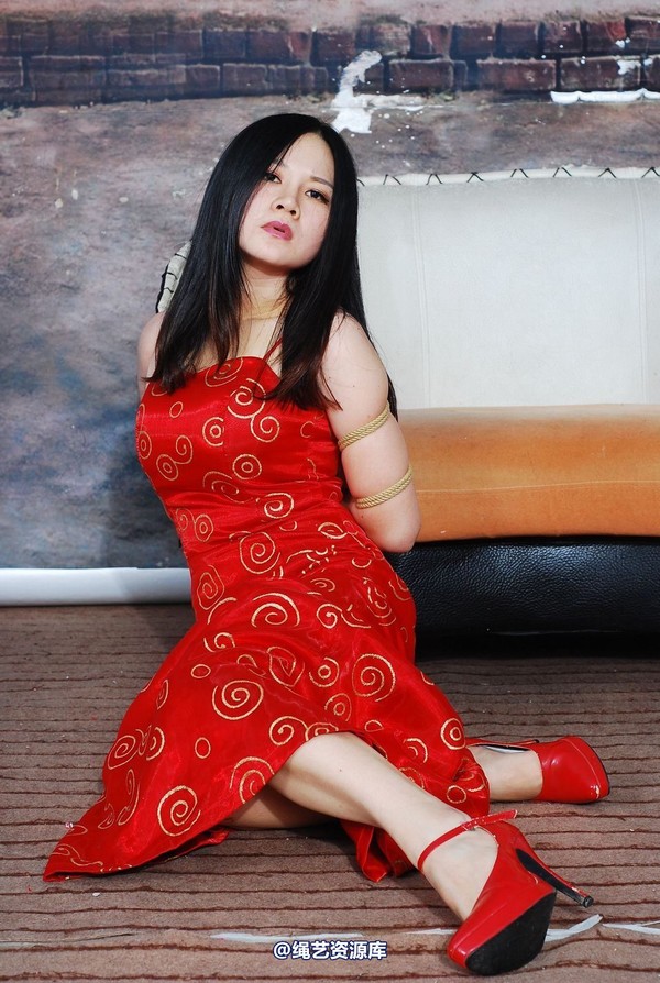 唯美之家 - 新模傲蕾红礼服 第 76 张图片