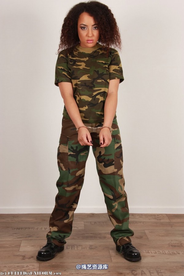 cuffedinuniform - ciu479 第 2 张图片