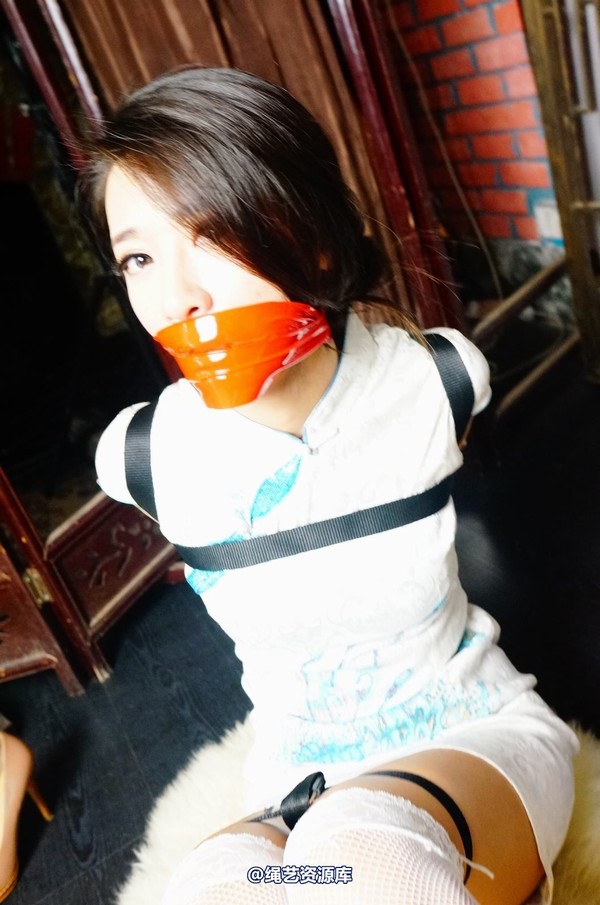 dk13美束馆 - 9.19-红袖白旗袍C-102P 第 49 张图片