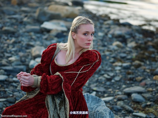 restrainedelegance - Transported Princess 第 44 张图片