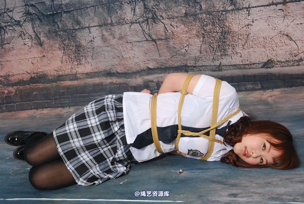 唯美之家 - 新模小芸学生装 第 15 张图片
