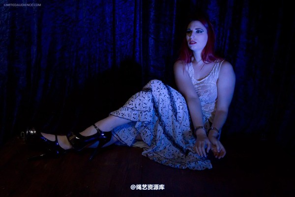 limitedaudience - 2012 ivory chained in darkness 第 9 张图片