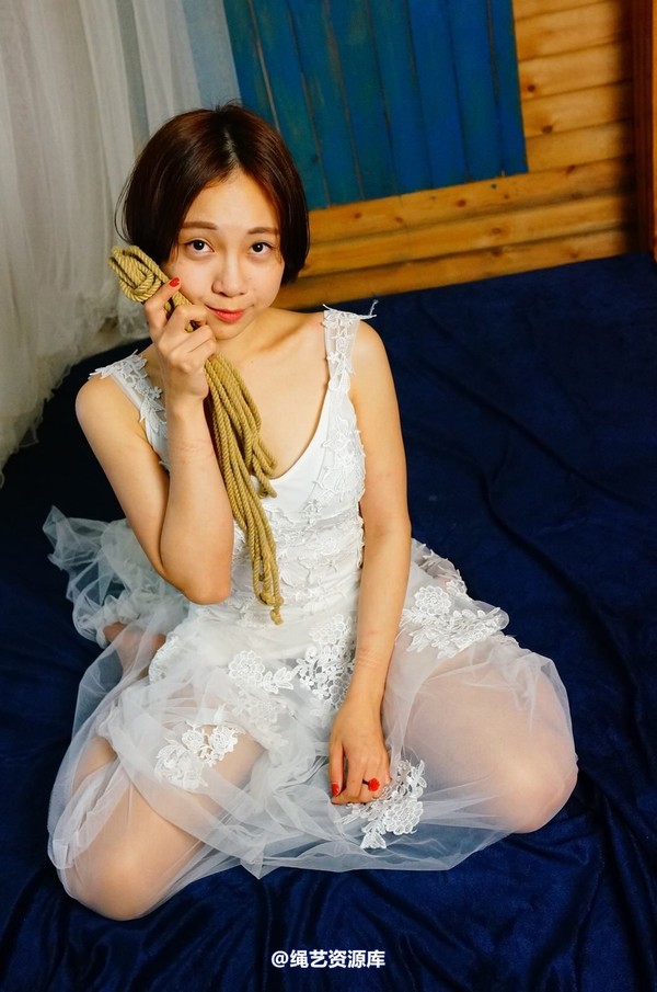 dk13美束馆 - 9.16-小仙儿白婚纱-B130P 第 40 张图片