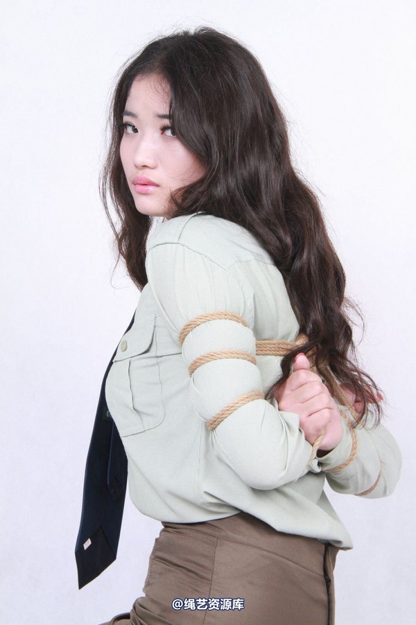 胜景山庄 - 175-红秀军统服 第 22 张图片