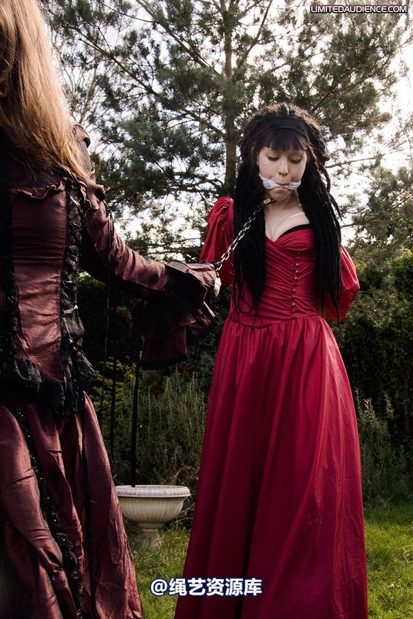 limitedaudience - 2009 catya lex eleven captive countess 第 21 张图片