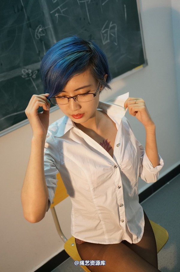 dk13美束馆 - 2.4小宝白衬衫-99P（第二弹） 第 1 张图片