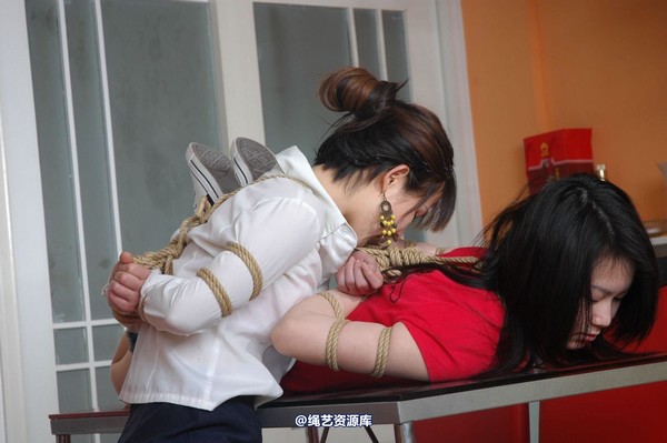 唯美之家 - 秀玉和提娜2010-3-19 第 6 张图片