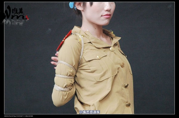 唯美之家 - 2008-08-06水柔军装 第 175 张图片