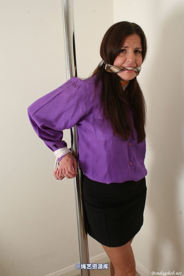 bondagebob - Kobe Lee Gagged! 第 15 张图片