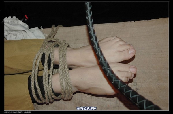 唯美之家 - 2008-12-18军统女特务受刑(剧照) 第 156 张图片