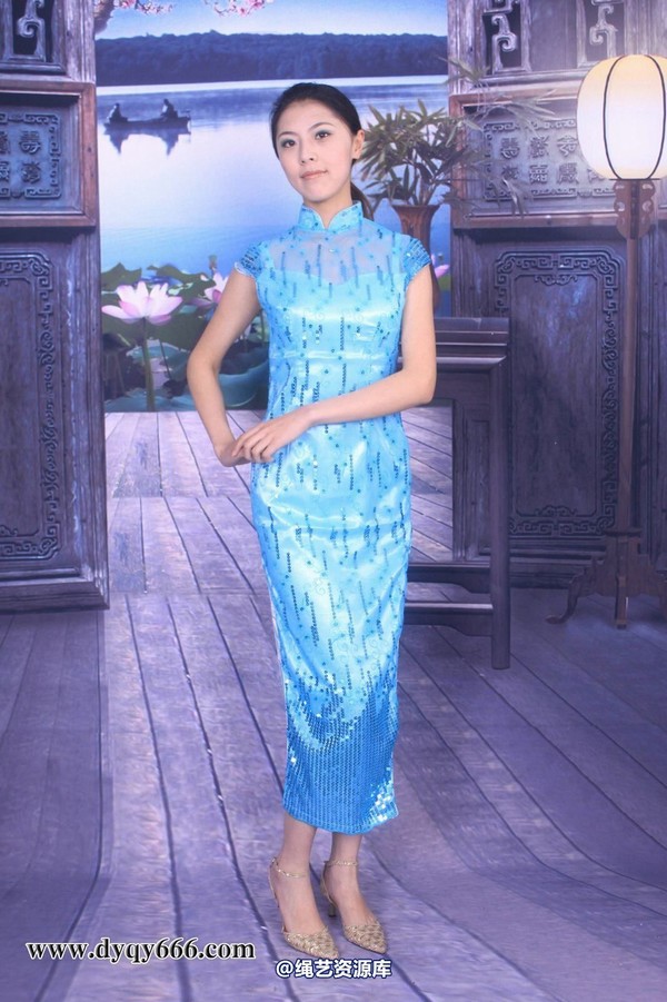 典雅倩影 - 107-瑞应金穰万万年，婷中子弟共兰秀 第 37 张图片