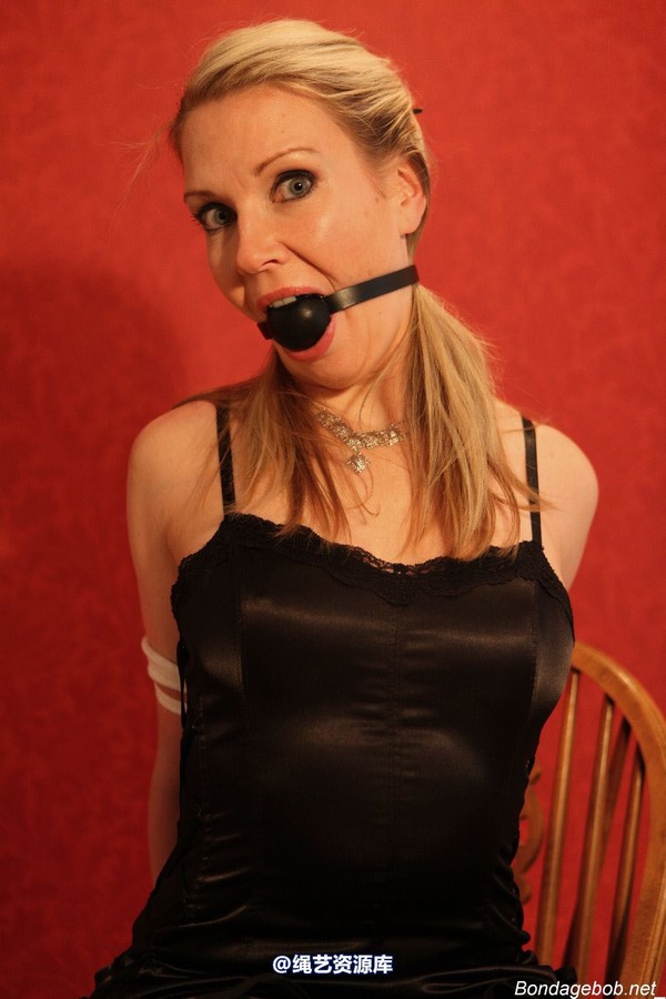 bondagebob - Missey Posing in Bondage 第 75 张图片