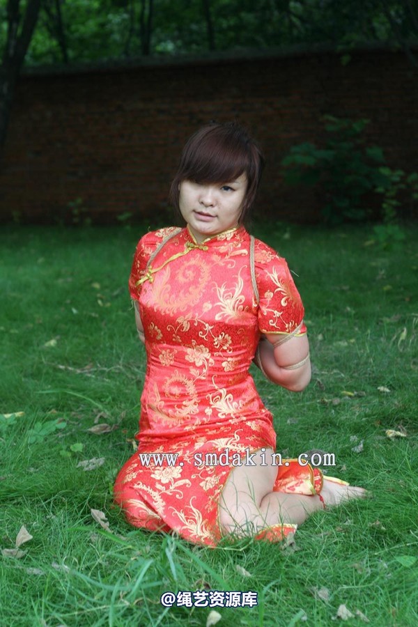 锐度主张 - 红旗袍模特：姗姗 第 6 张图片
