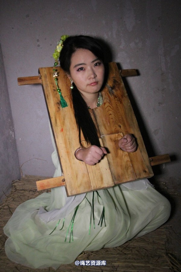胜景山庄 - 220-婷婷囚枷 第 30 张图片