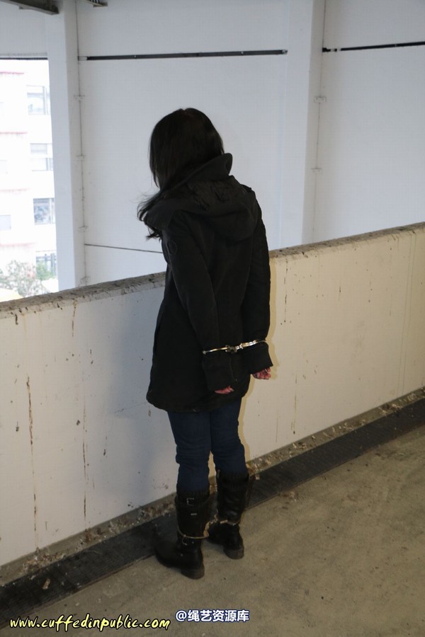 girlsinsteel - High security handcuffs 第 46 张图片