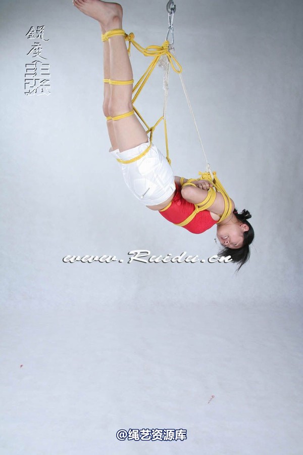 锐度主张 - 婷婷和嫣儿KB悬吊 第 286 张图片