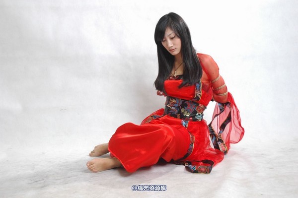 唯美之家 - 梦涵唐装 第 106 张图片