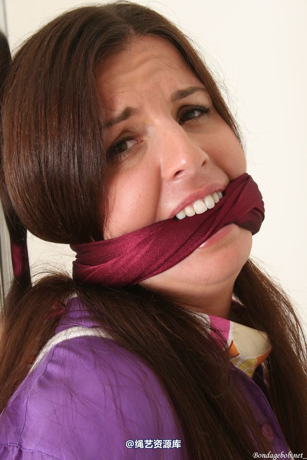 bondagebob - Kobe Lee Gagged! 第 79 张图片