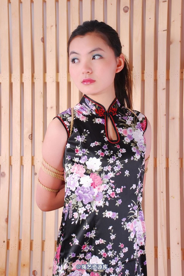 神艺缘 - 036-雨婷--被绑的旗袍女 第 16 张图片