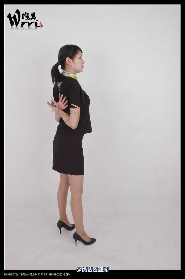 唯美之家 - 09-8-23兰玉制服捆绑 第 7 张图片