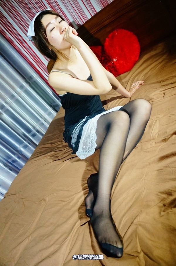 dk13美束馆 - 5.22-静静黑白A-120P 第 78 张图片