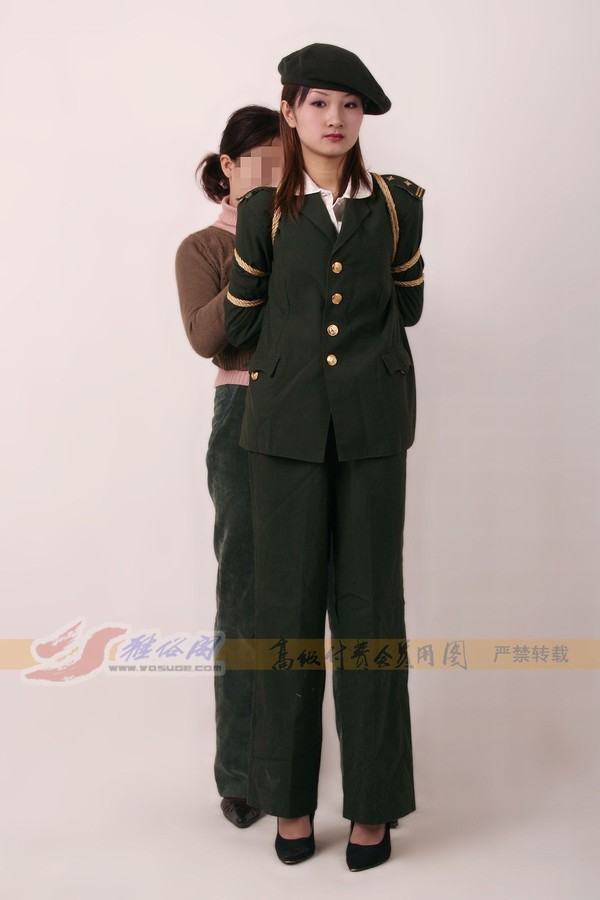 雅俗阁 - 20060407雪儿警服 第 40 张图片